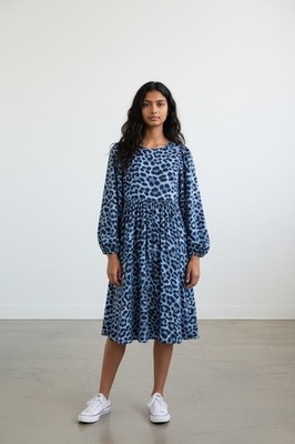 Molo  Caly  blue jaguar print balloon sleeve shift dress Ages 9-10 (sz 134/140)