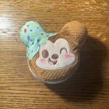 Disney Munchlings Single Serve Mickey Mouse Mint Dipped Ice Cream Sandwich Plush