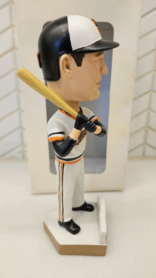 BILL RIPKEN BOBBLEHEAD Aberdeen IronBirds Baltimore Orioles cal Jr billy Foto 4 de 4