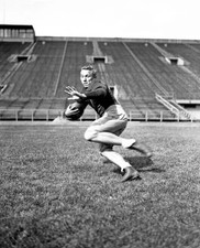 1935 Chicago Maroons Jay Berwanger, 1St Heisman Winner 8x10 PHOTO PRINT