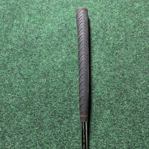 TIGER SHARK HAMMERHEAD PUTTER SHAFT 34 IN RIGHT HANDED - Picture 7 of 8