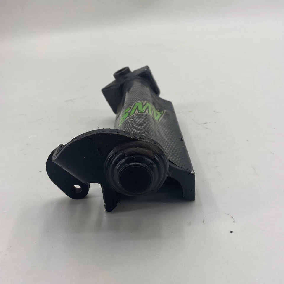 Arctic Cat ZL 600 1999 brazo de dirección delantero izquierdo husillo nudillo 0703-481 Foto 4 de 4