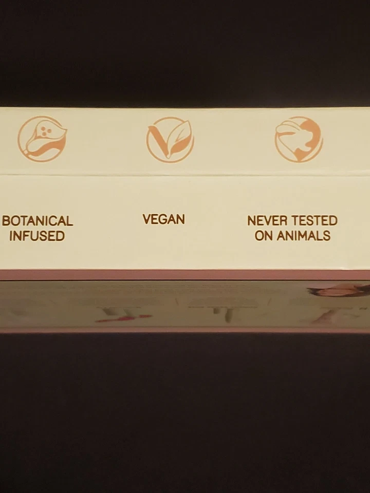 Pixi Beauty Glow Promo Caja de Regalo JUEGO DE CUIDADO DE LA PIEL MAQUILLAJE NUEVO Incluye 4 Artículos Foto 4 de 4