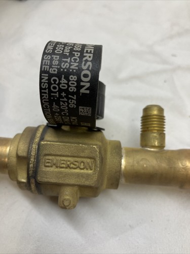 Emerson BVS 058 5/8” ODF Refrigeration Ball Valve with Access Port PCN 806756 - Picture 4 of 9