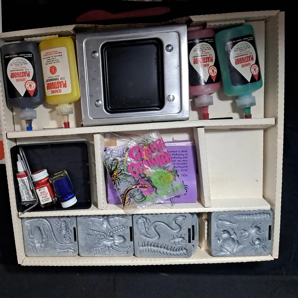 Vintage Creepy Crawlers 1964 Mattel Thingmaker caja de oro con instrucciones Foto 4 de 4