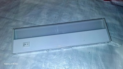 Generation Lighting 49375S-15 Vivid LED Under Cabinet 12in 3000K White