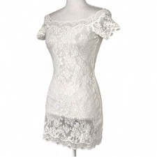Y2K Vintage Victoria’s Secret Lace Slip Medium
