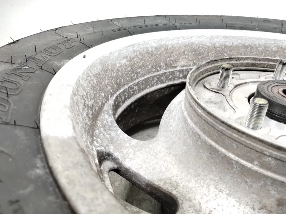 Llanta trasera Honda VTX1800 C 2002 recta (sin neumáticos) 16" X 5 Foto 4 de 4