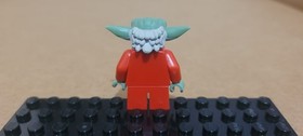 Lego Santa Yoda With Backpack Minifigure Star Wars #7958 Genuine.