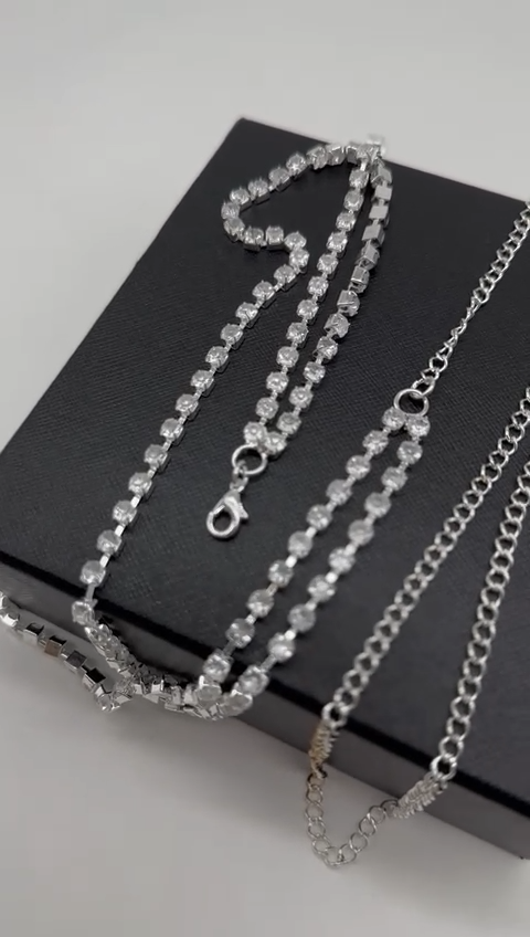 Women Silver Metal Chain Strand Side Wave Rhinestones Belt  display picture 1