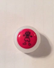 DILL BUTTONS #211433 CHILDREN'S NOVELTY ON RED- SHANK-15MM- - 14 PIECES