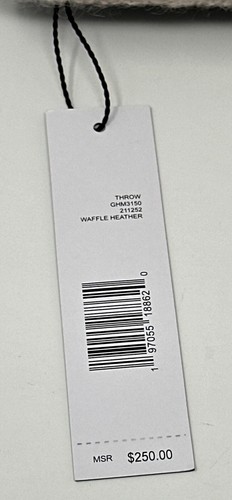 Elie Tahari Home Cashmere Knit Throw Blanket 50”x 60” Waffle Heather~Beige Tan - Picture 4 of 4