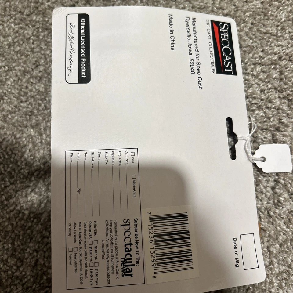 SpecCast Tennessee State Police  2001 Ford Crown Victoria 1:64 diecast - Image 4 of 4