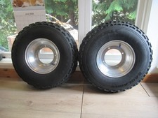 LT 250R SUZUKI QUAD RACER## 1985 LT 250R 1985 - RUEDAS DELANTERAS ITP con neumáticos de suciedad