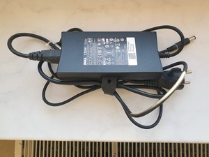 Netzteil / AC-Adapter, 130W, Dell Laptop, Typ HA130PM160