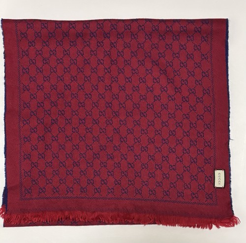 Gucci 100% Wool Scarf /Shawl 180x48 cm Made In ITALY - Picture 8 of 8