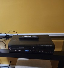 Magnavox ZV427MG9 VCR/DVD Recorder with Remote Tested