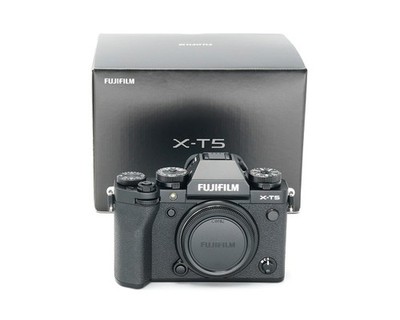 Fujifilm X-T5 Gehäuse schwarz, Ausstellungsstück #49824**
