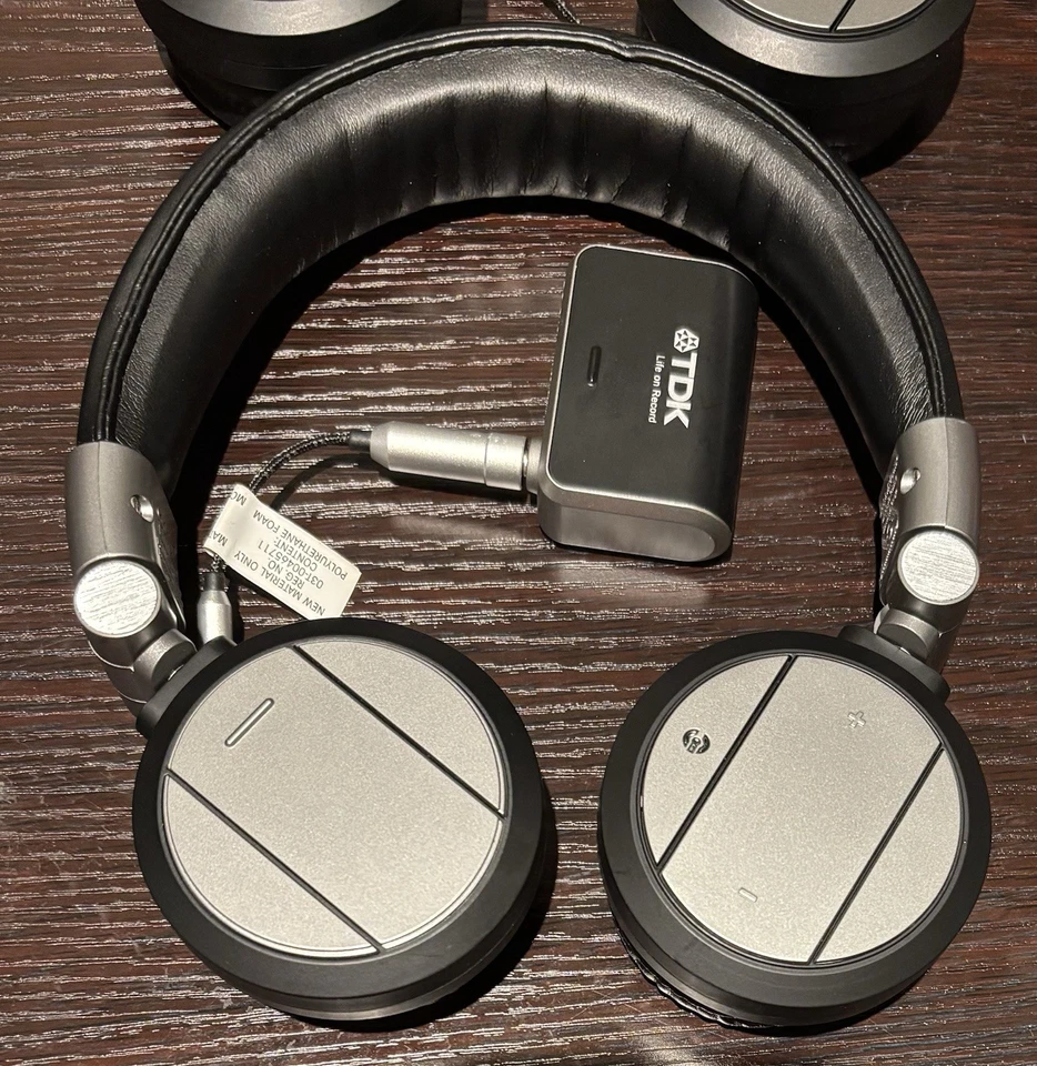 2 pares de auriculares de TV de alta definición Kleer sound TDK WR700-no probados asume para piezas Foto 2 de 4