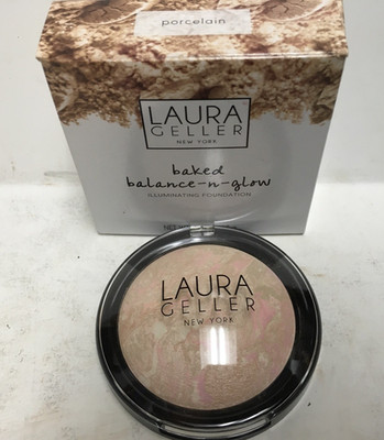 Laura Geller Baked Balance-N-Glow  Illumination Foundation ( Porcelain) 0.28 oz