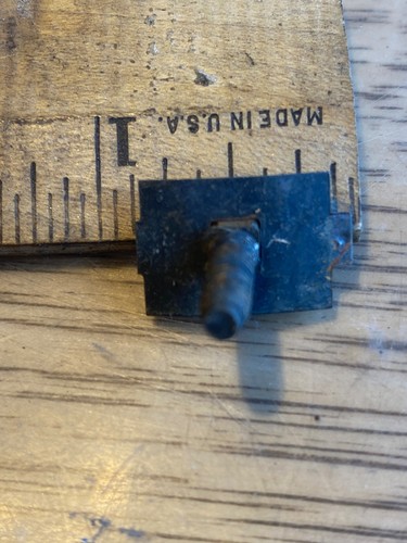 Ford BODY MOLDING CLIPS - Bild 2 von 3