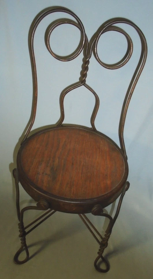 Silla de Helado Infantil Vintage, Salón Fuente de Soda Hierro Madera 21"x9.5" Antigua Foto 2 de 4