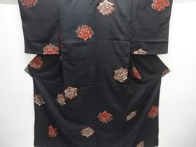 7761561: JAPANESE KIMONO / ANTIQUE OMESHI KIMONO / SILK / WOVEN ROSE