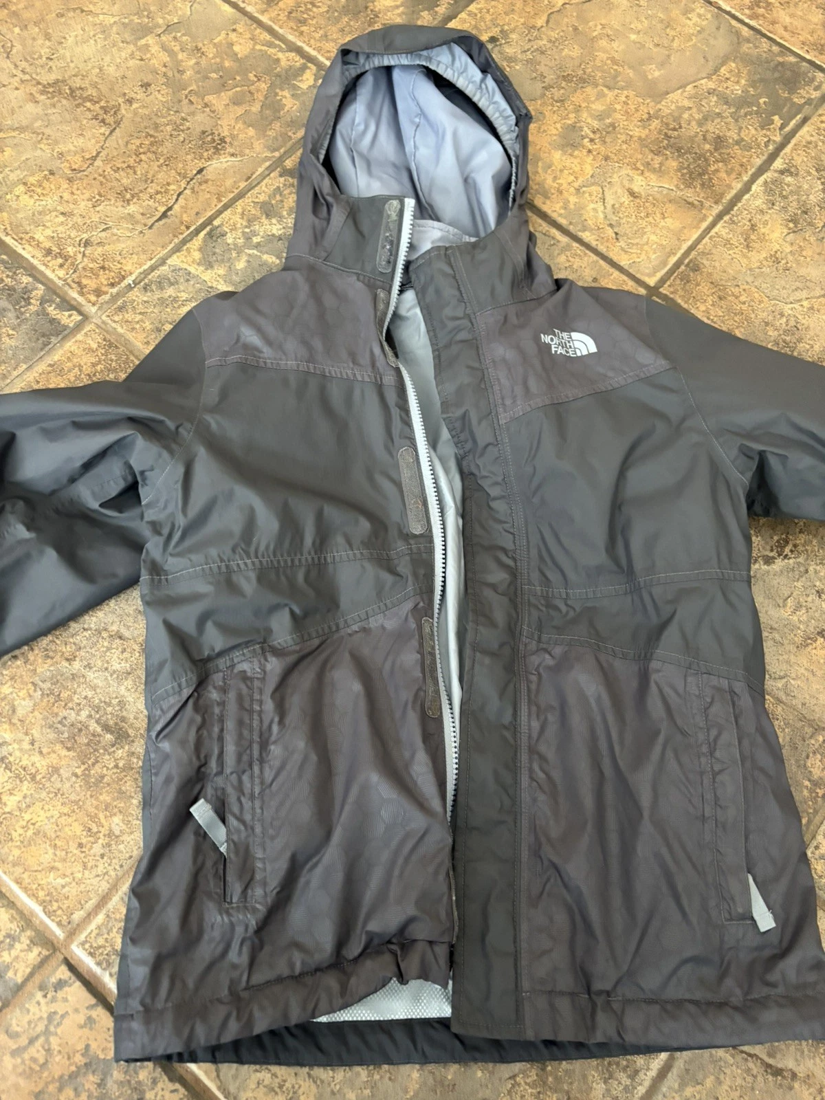 The North Face 2-layer Hooded Jacket Coat Youth's size Med 10/12 Gray