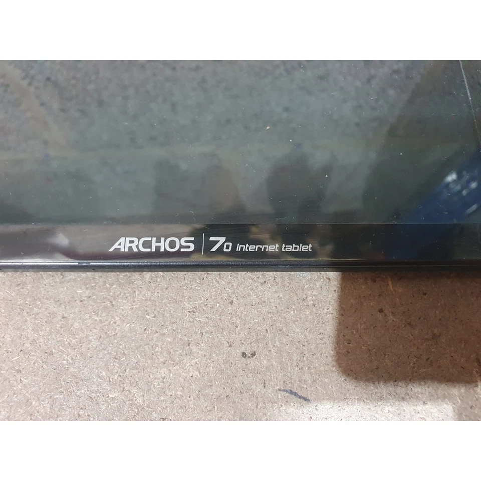 Archos 70 8700 Android Internet Tablet Black Wi-Fi Bluetooth 7" Touch Screen 8GB - Image 3 of 4