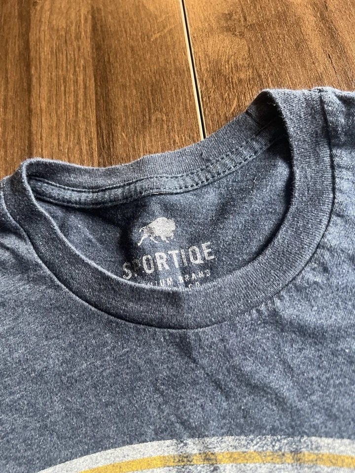 Dave Matthews Band DMB Charlottesville VA Band Graphic T Shirt Size M - Image 4 of 4