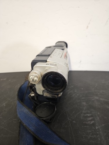 Sony Handycam CCD-TRV318 Hi-8 Analog Camcorder siehe Beschreibung (Akkus nicht drin - Bild 4 von 6