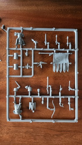 Juegos Workshop Warhammer 16 (FUERA DE IMPRENTA) Bretonnian Bowman & Achers - Imagen 2 de 7