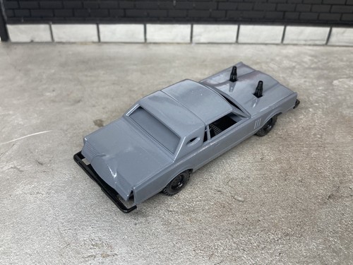 Coche Derby de Demolición Lincoln Mark VI Impreso en 3D Escala 1/64 para Diorama Diecast - Imagen 6 de 17