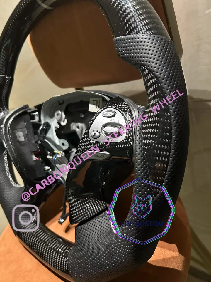 Volante INFINITI M35/M37/M56/Q70 11-19 AÑOS CON BLANCO+BOTONES Foto 2 de 4