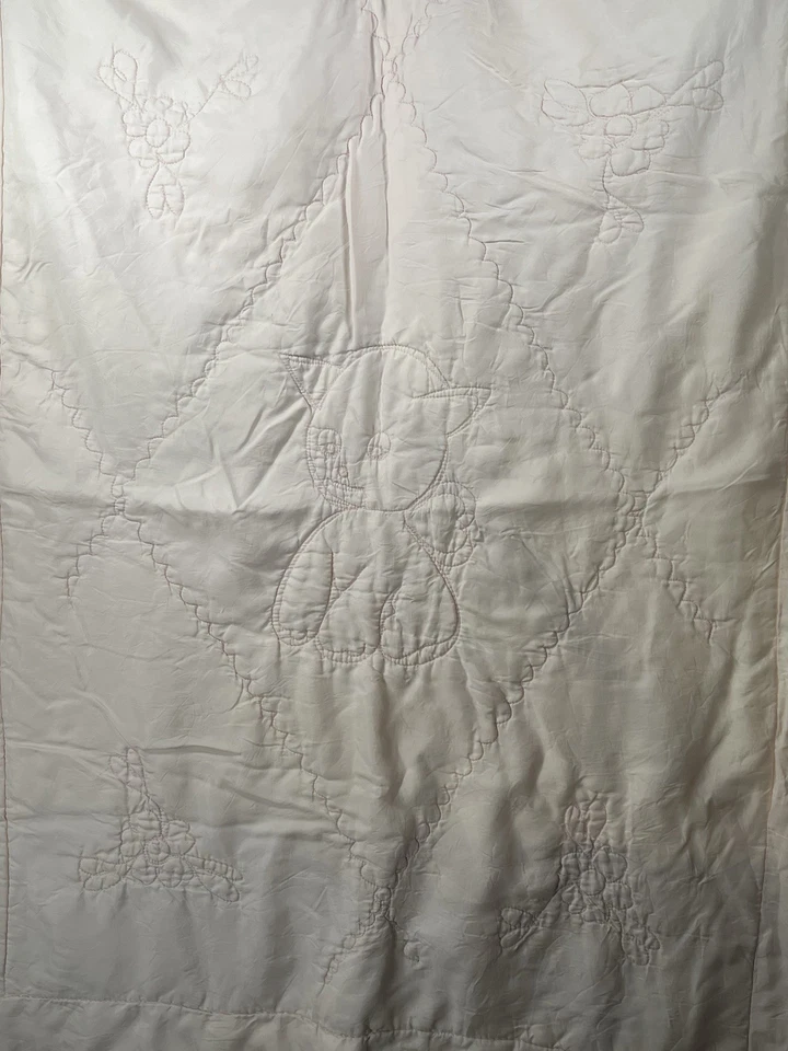 Manta de nailon rosa pastel hecha a mano para cuna de gatito de colección con volantes guardería Foto 2 de 4