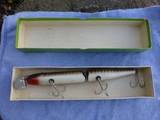 CREEK CHUB GIANT PIKIE 800 IN ORIGINAL BOX VERY GOOD USED CONDITION