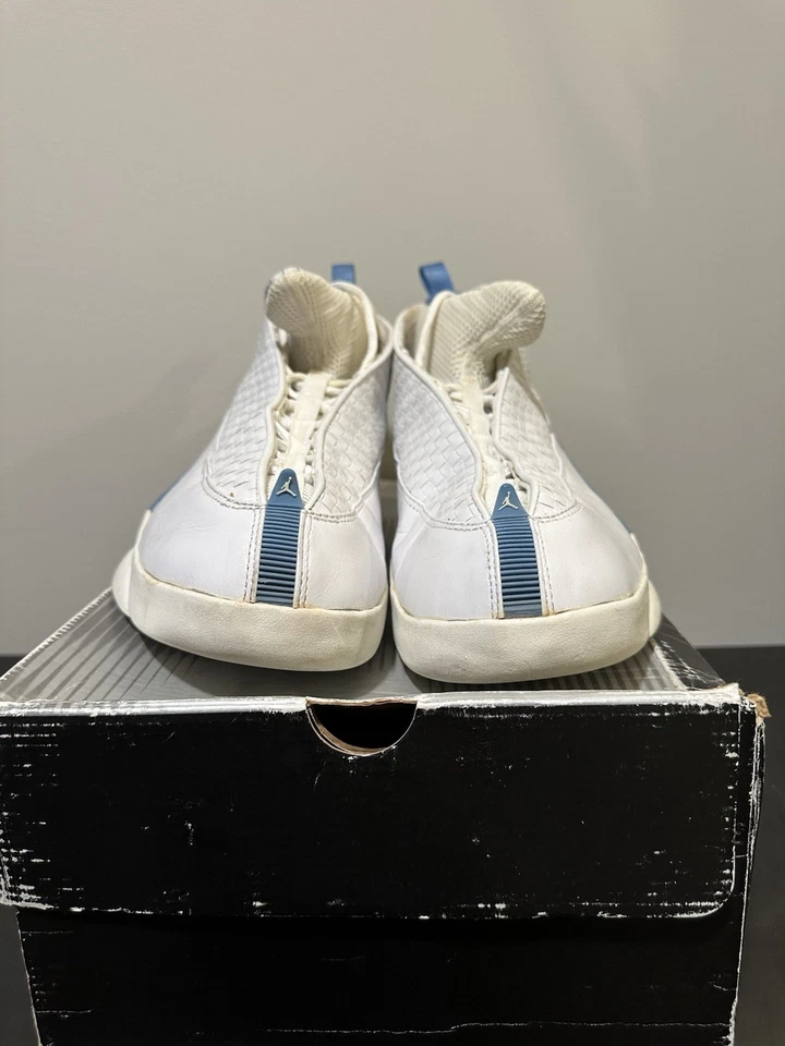 Talla 14 - Air Jordan 15 OG Columbia Foto 2 de 4