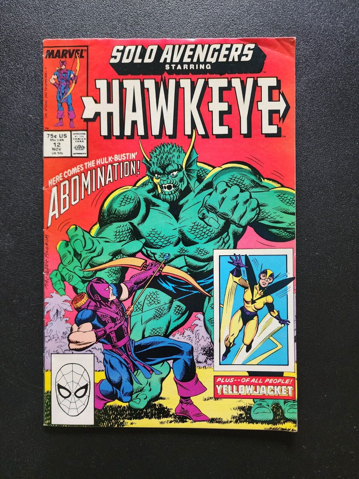 Marvel Comics Solo Avengers #12 November 1988 Hawkeye & Yellowjacket (a)