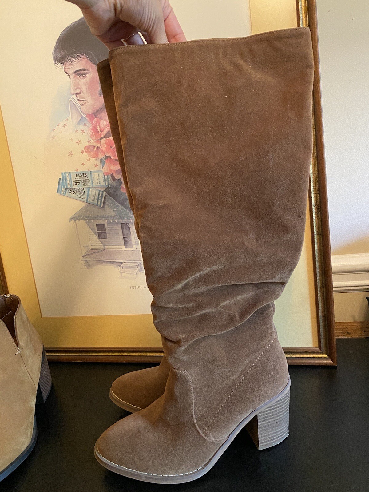 Universal Thread Boots - image 1