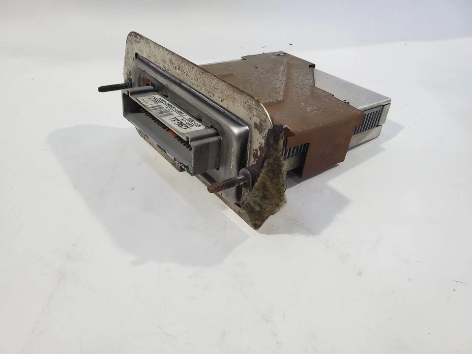 Módulo de control del motor usado (ECM) se adapta a: Lincoln 1989 y Town Car CEE Control Proce Foto 4 de 4