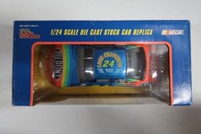 Racing Champions 24 Dupont Jeff Gordon 1995 Champion 1:24 Die Cast Car