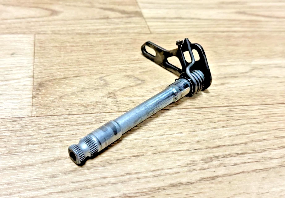 Eixo e pedal de câmbio de marchas de transmissão OEM Honda CR125R - Imagem 3 de 4