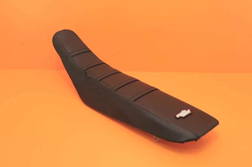 2009 07-09 RMZ250 RMZ 250 OEM Seat Saddle Pillion Foam Base Cover Pan Mounts - Image 4 of 4