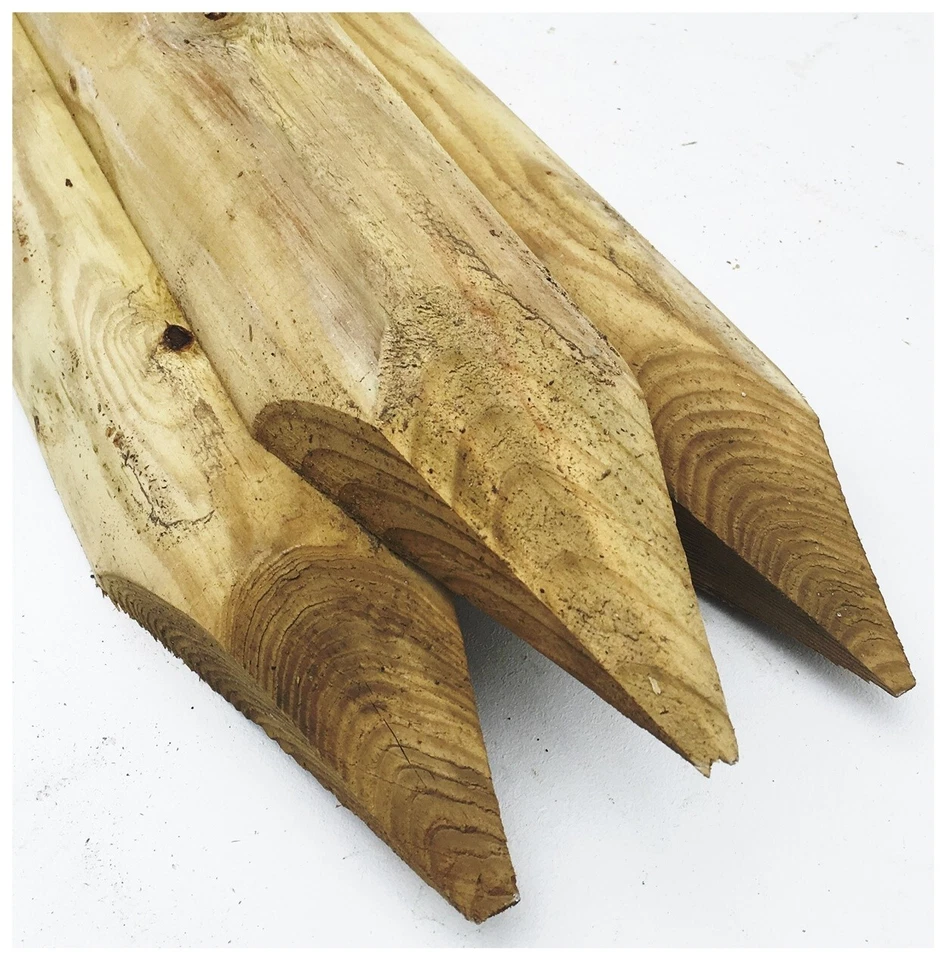 6 x Half Round Wooden Fence Posts 1.8m (6ft) tall x 100mm dia. pressure treated - Image 4 of 4