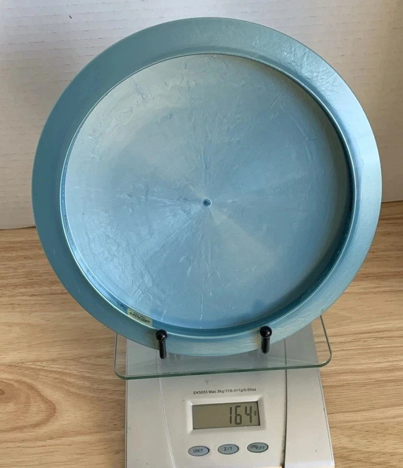 Discraft Titanium Vulture Lightweight Distance Driver Blue 165 Grams - Image 4 of 4