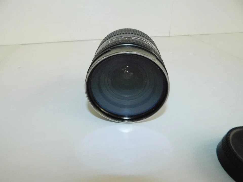 Lente de zoom Nikon AF NIKKOR 28-200mm F3.5-5.6D (CWW27) - Imagem 3 de 4