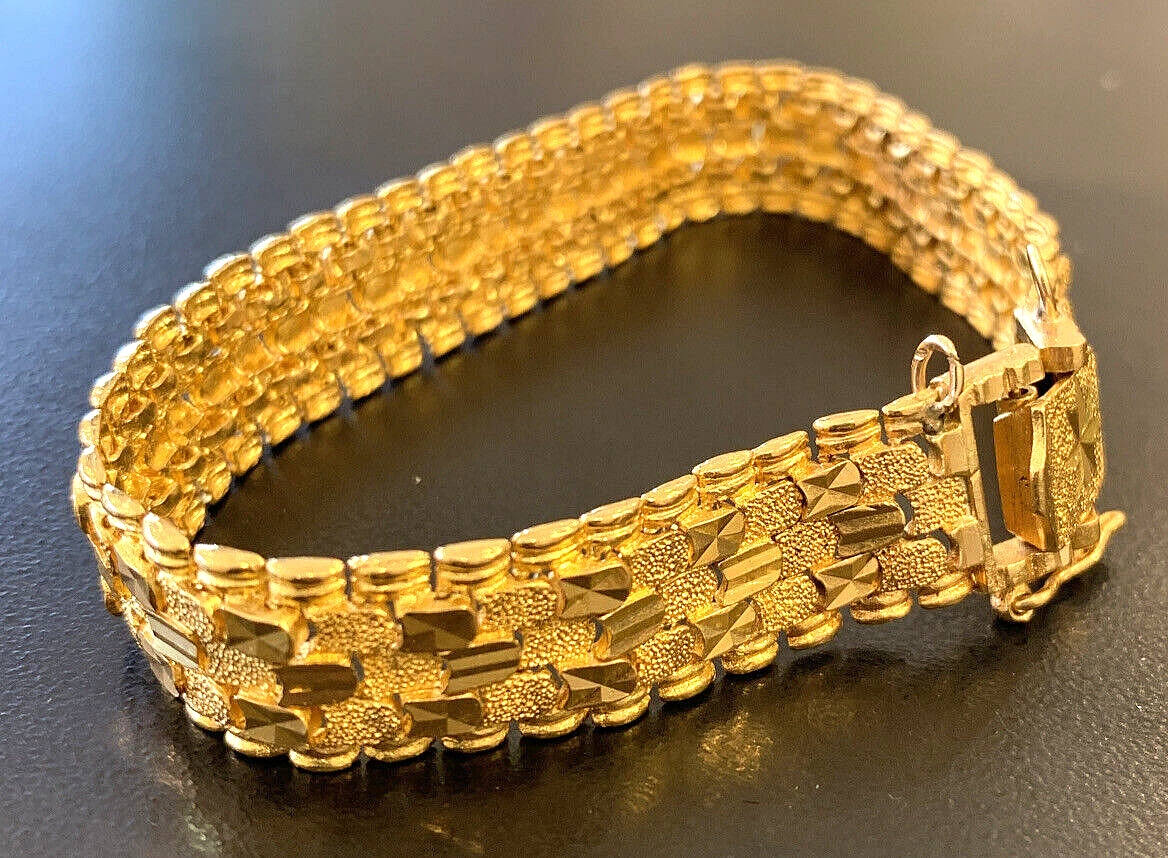 22K Yellow gold Men's Bracelet Beautifully handcrafted diamond cut design  198 | eBay