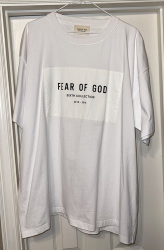 Sixth Collection White Logo Tab 6th Tee 