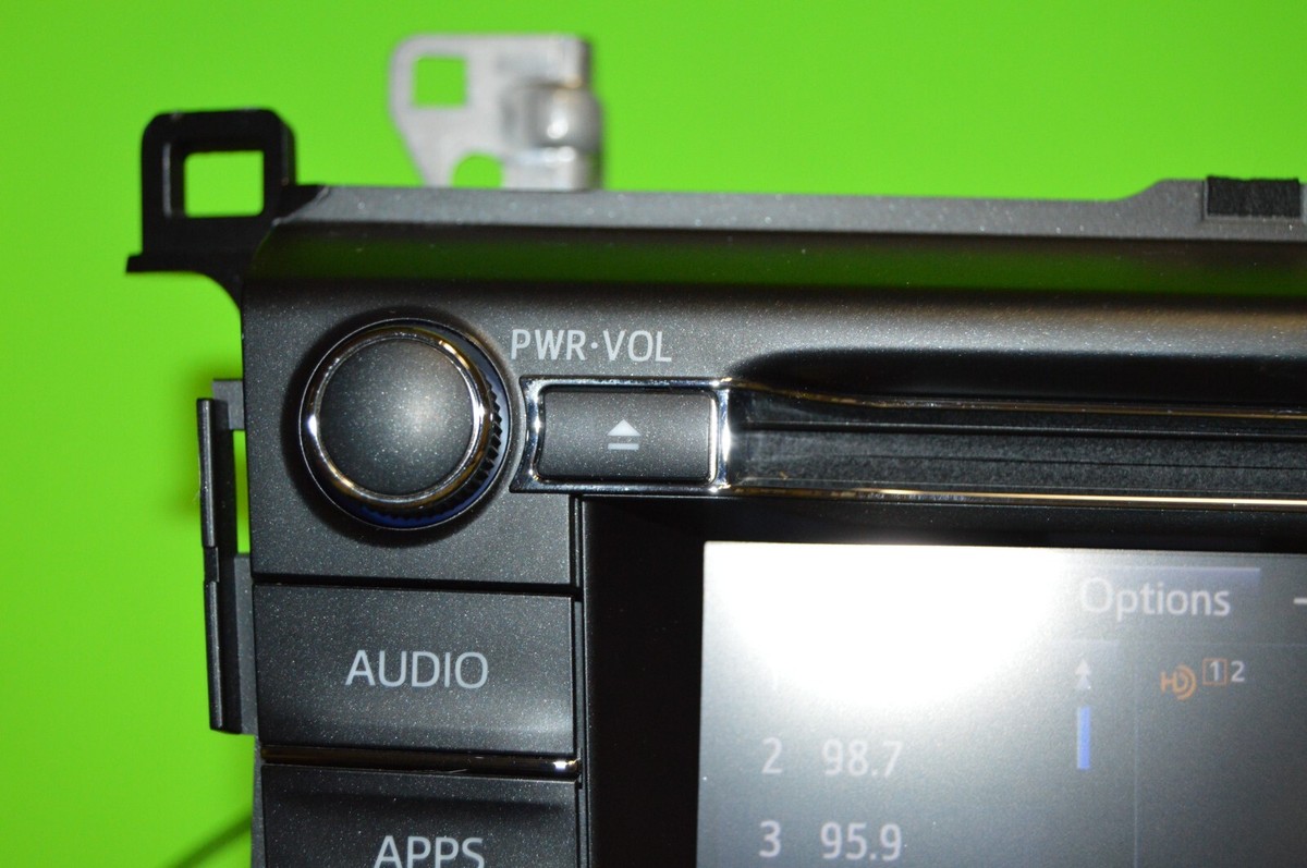 13 14 15 16 17 Toyota Rav4 100582 factory CD player HD XM radio