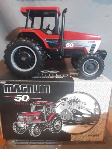 Case/IH 7250 Magnum Tractor w FWA Mark 50 Edition 1/16 Scale by Ertl - Picture 4 of 5